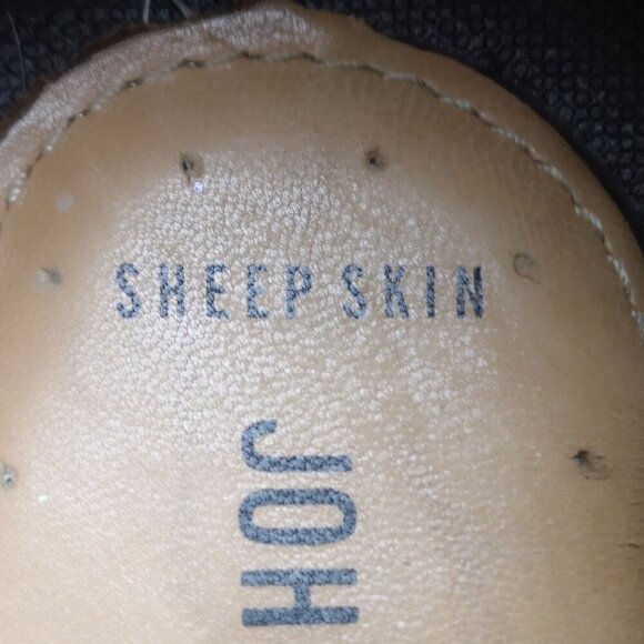 Johnston & Murphy Men's Size 7 Dark Brown Sheep Skin Vibram Sole Deck Shoes - Picture 11 of 11